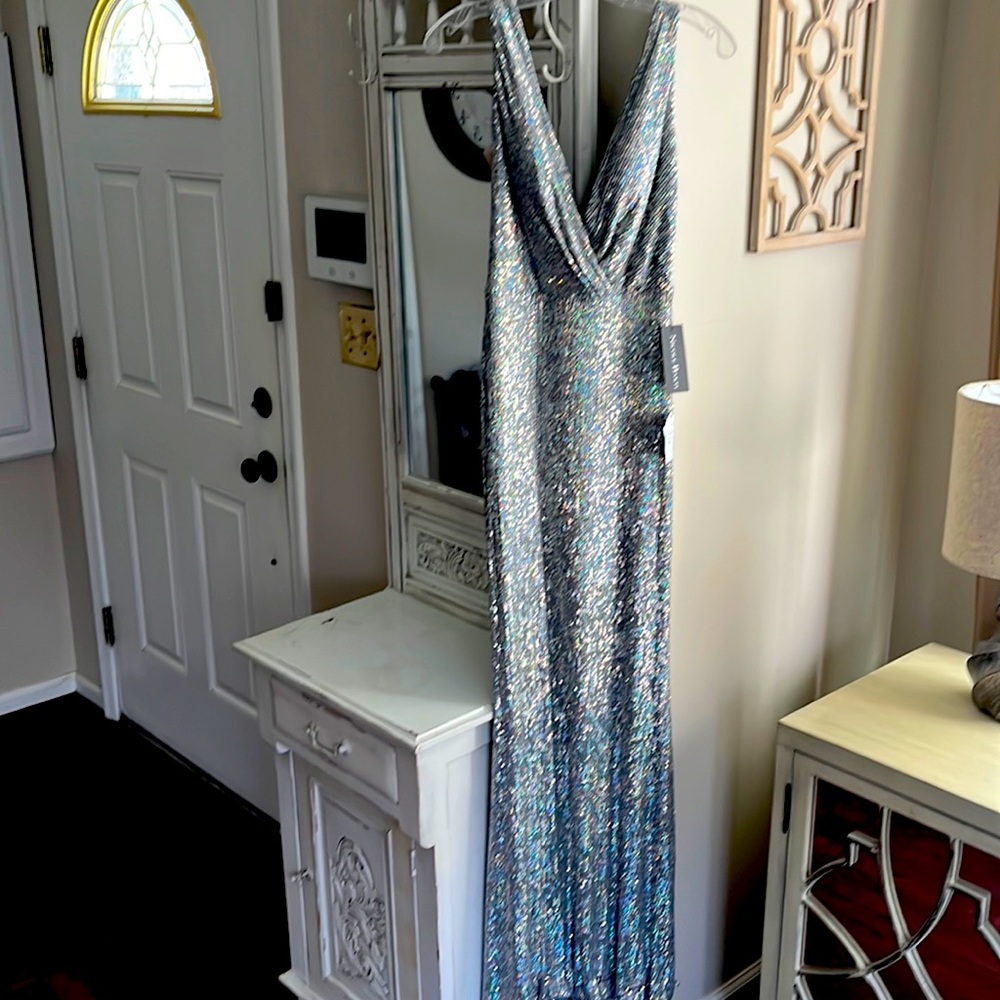 Beautiful nicole bakti dress NWT